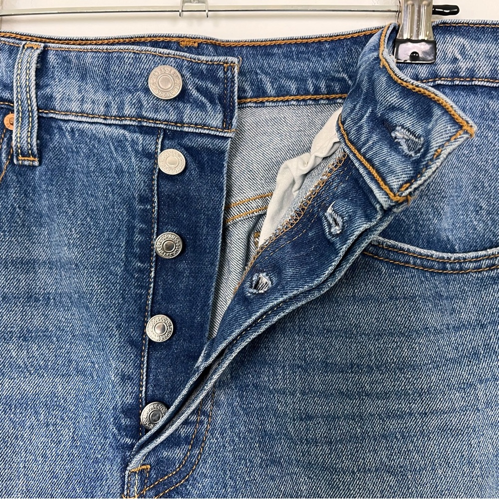 Levi's Women's High Rise Jeans - Blue - Picture 6 of 16